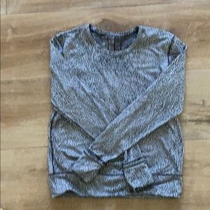 Lululemon long sleeve crew